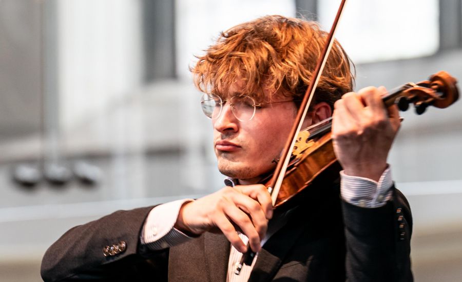 Intiem concert violist Jeroen Dupont in Ravenstein